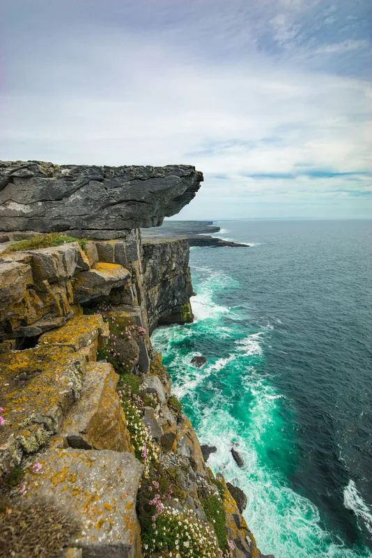 10 Địa Điểm Không Thể Bỏ Lỡ Khi Đến Ireland Lần Đầu