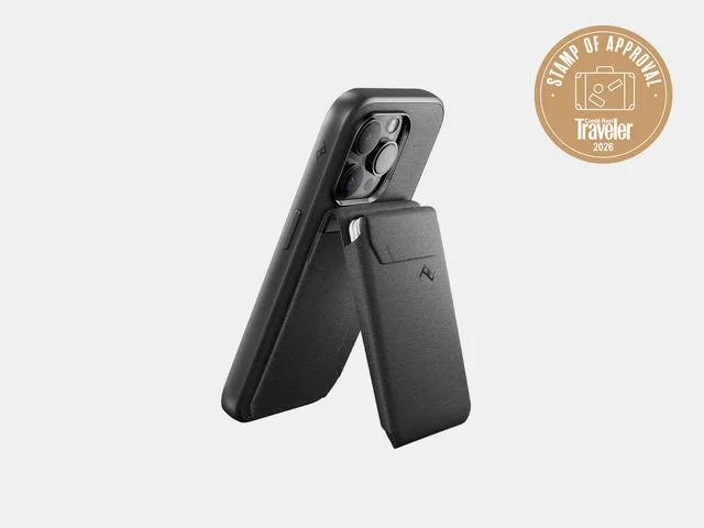 11 Slim Travel Wallets That Won't Weigh You Down