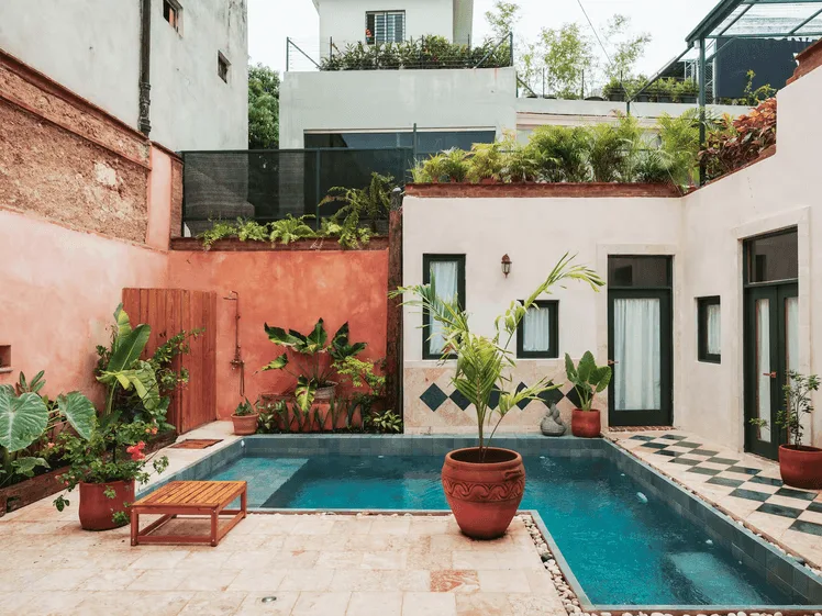 15 Airbnb Đáng Đặt Chỉ Vì Hồ Bơi Tuyệt Đẹp