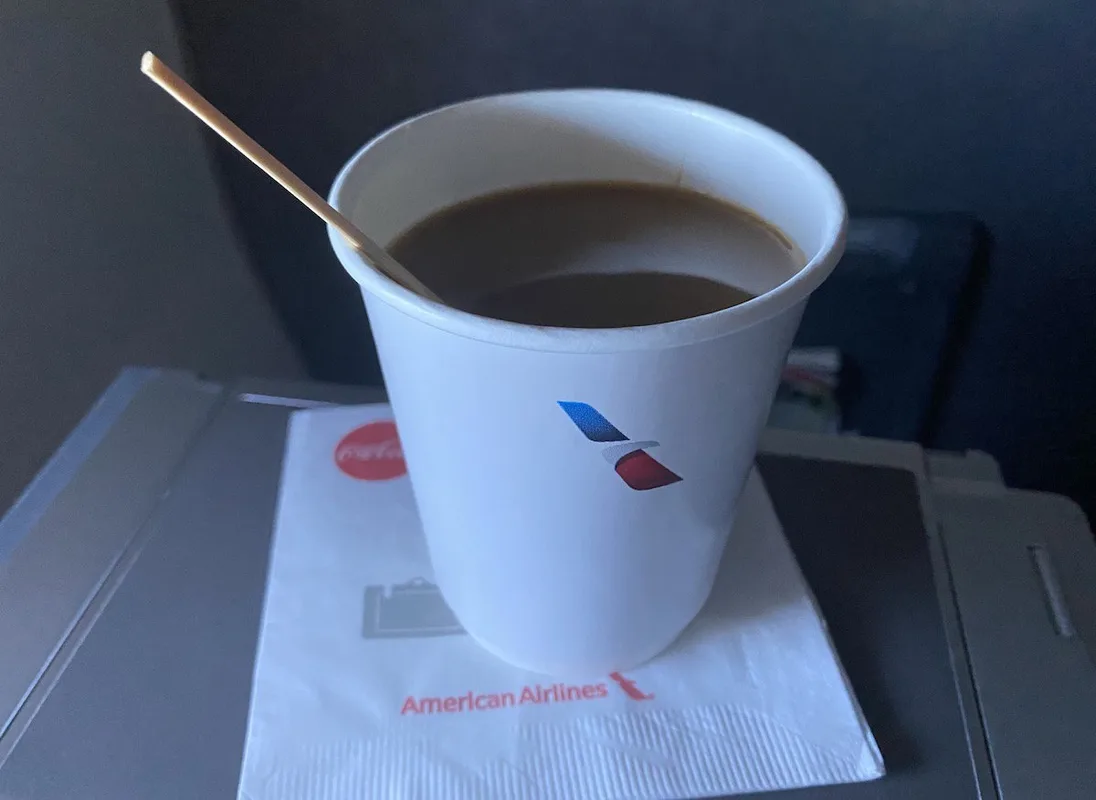 American Airlines Kết Hợp Với Lavazza: Cà Phê Chất Lượng Trên Mỗi Chuyến Bay