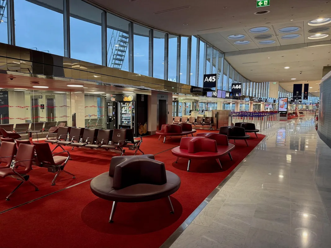 Bay Business Class Aircalin: Kinh Nghiệm Ngập Tràn Cảm Xúc Từ Paris Tới Bangkok
