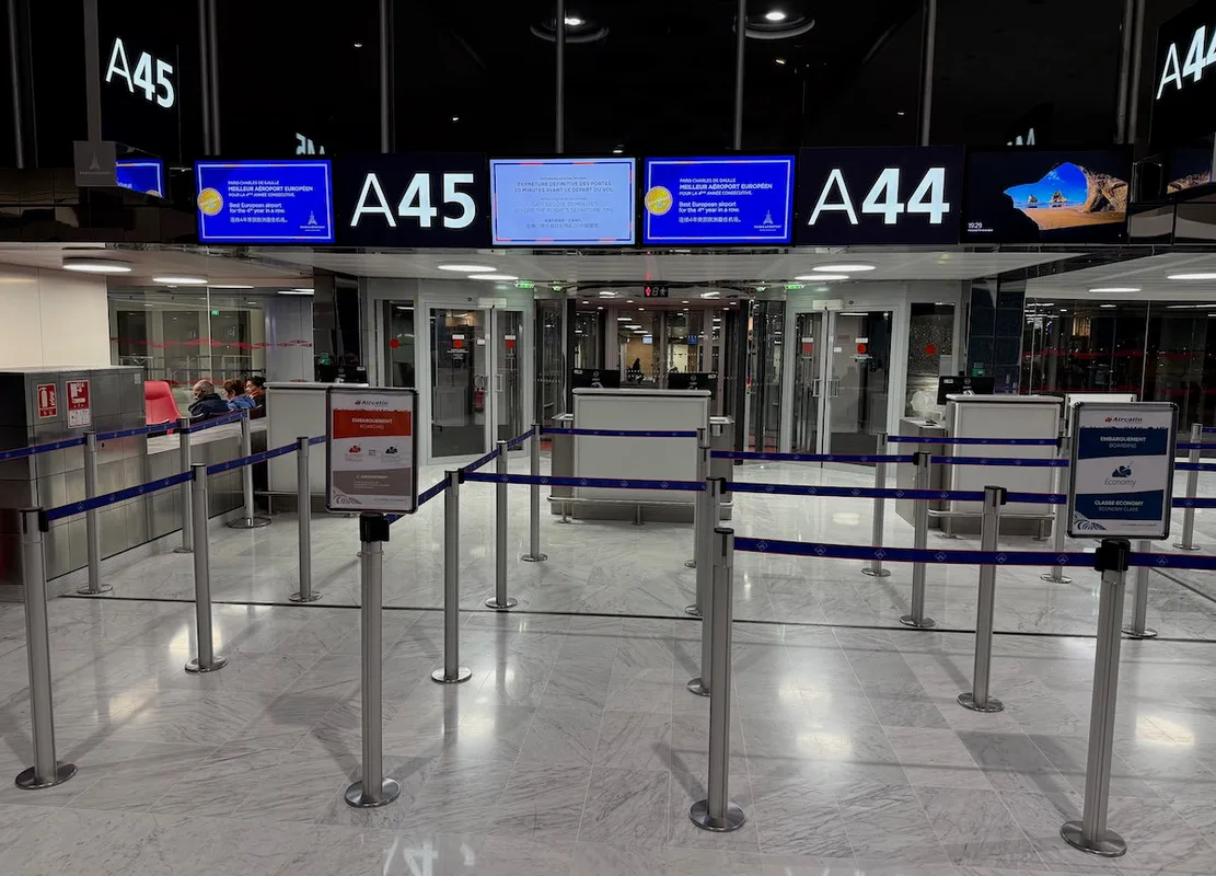 Bay Business Class Aircalin: Kinh Nghiệm Ngập Tràn Cảm Xúc Từ Paris Tới Bangkok