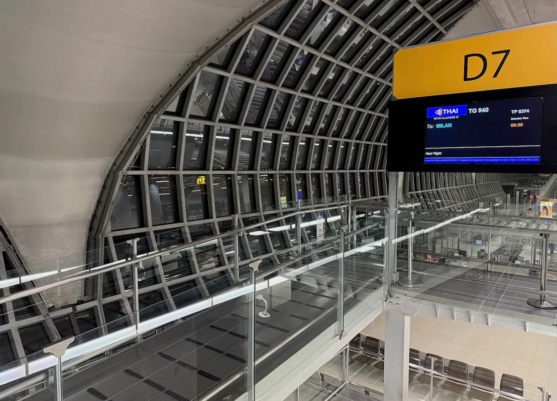 Bay Business Class Thai Airways: Trải Nghiệm Đẳng Cấp Trên Bầu Trời