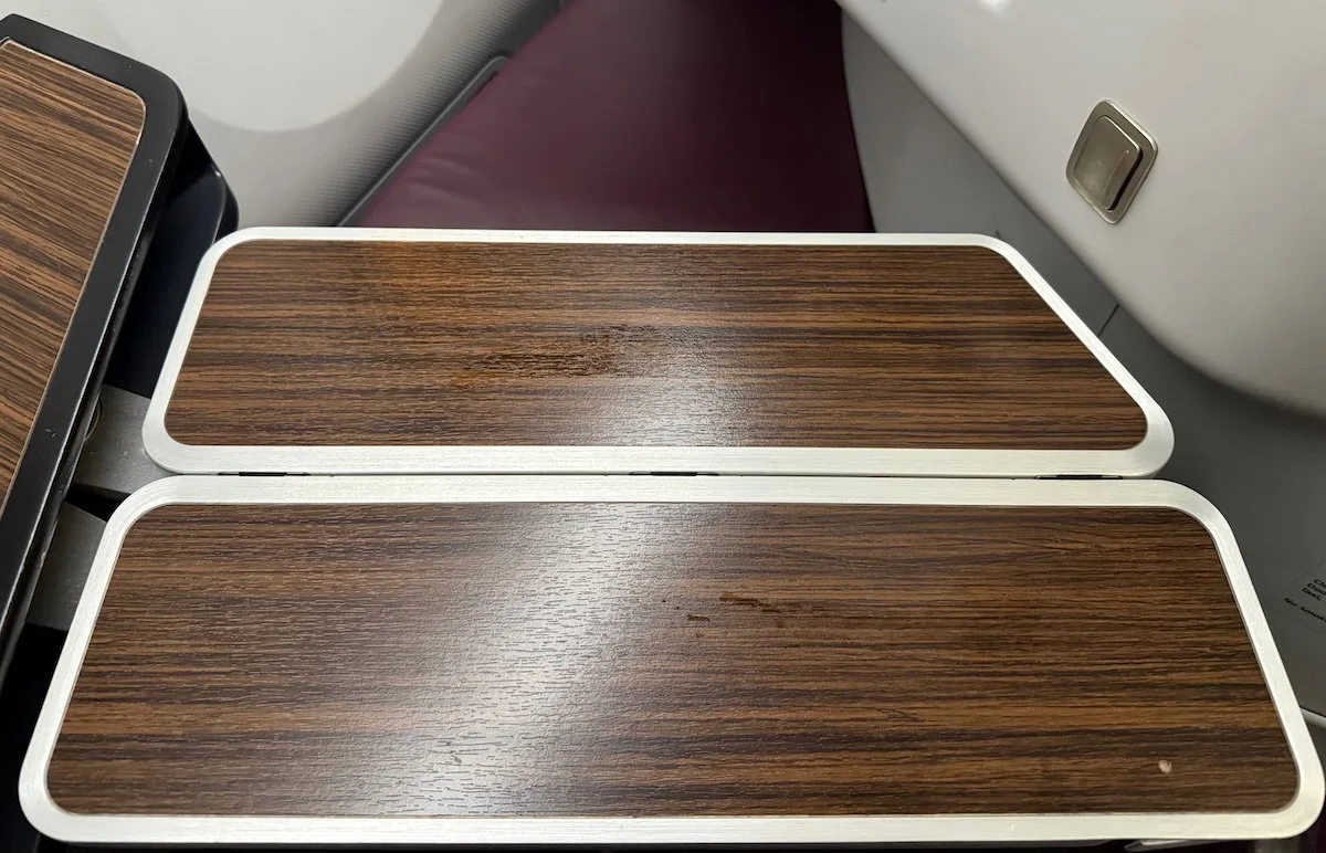 Bay Business Class Thai Airways: Trải Nghiệm Đẳng Cấp Trên Bầu Trời