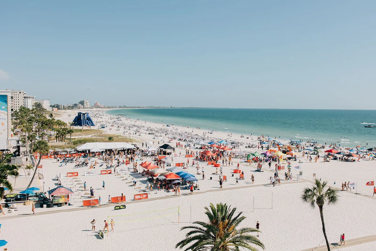 Bucs Beach Bash: Kỳ Nghỉ Tại Resort Tampa Bay Trong Dịp NFL Draft