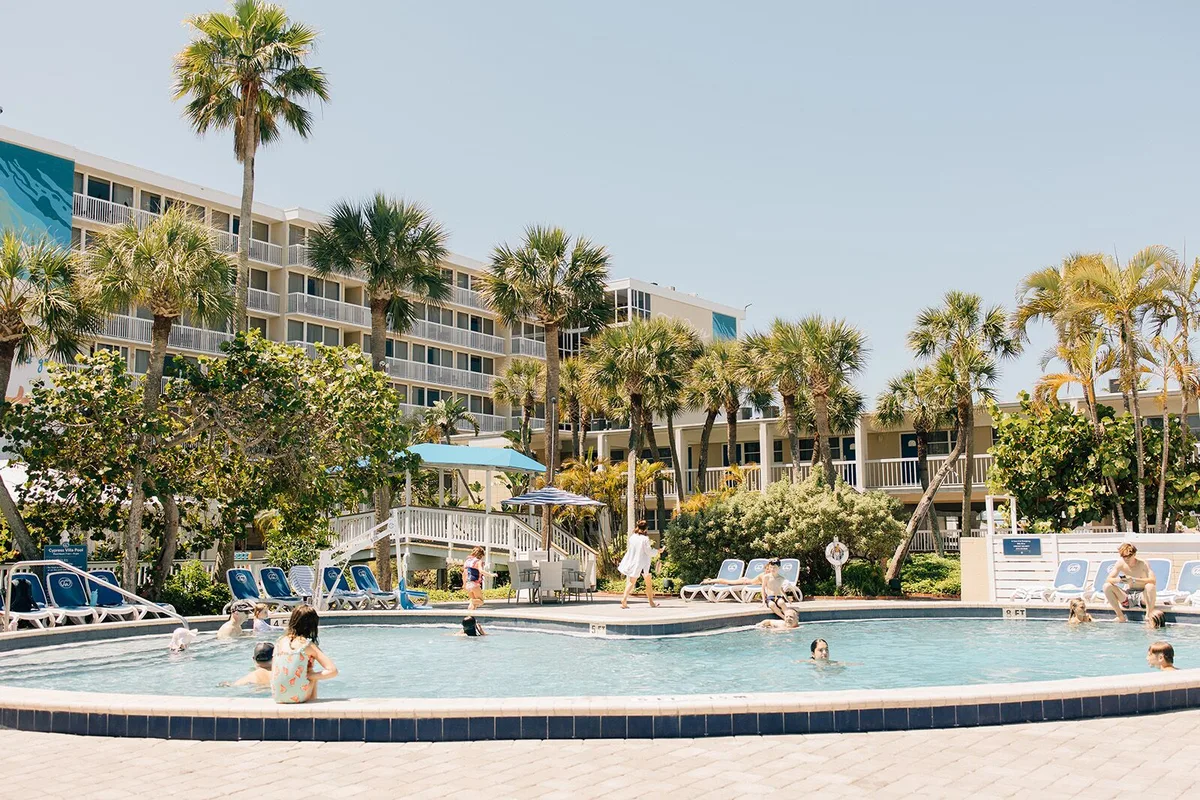 Bucs Beach Bash: Kỳ Nghỉ Tại Resort Tampa Bay Trong Dịp NFL Draft