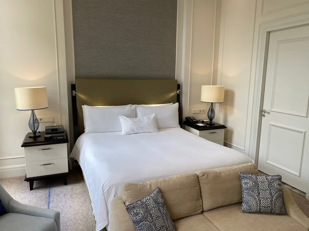 Cập Nhật Mới từ Hilton Honors: Nâng Cấp Phòng Dễ Dàng Hơn Cho Thành Viên