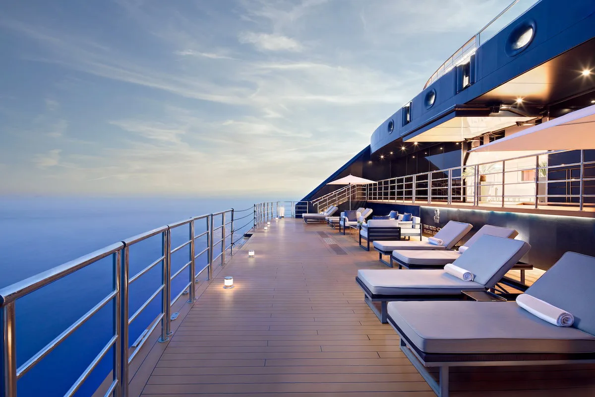 Chìm Đắm Trong Chuyến Du Hành Sang Trọng Cùng Ritz-Carlton Yacht Collection