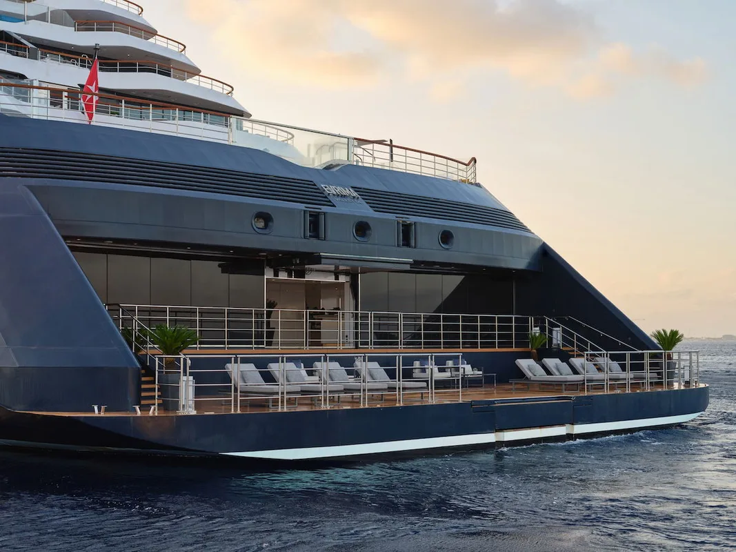 Chìm Đắm Trong Chuyến Du Hành Sang Trọng Cùng Ritz-Carlton Yacht Collection