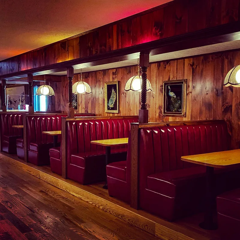 Chìm Đắm Trong Thế Giới Dive Bar Ở New York