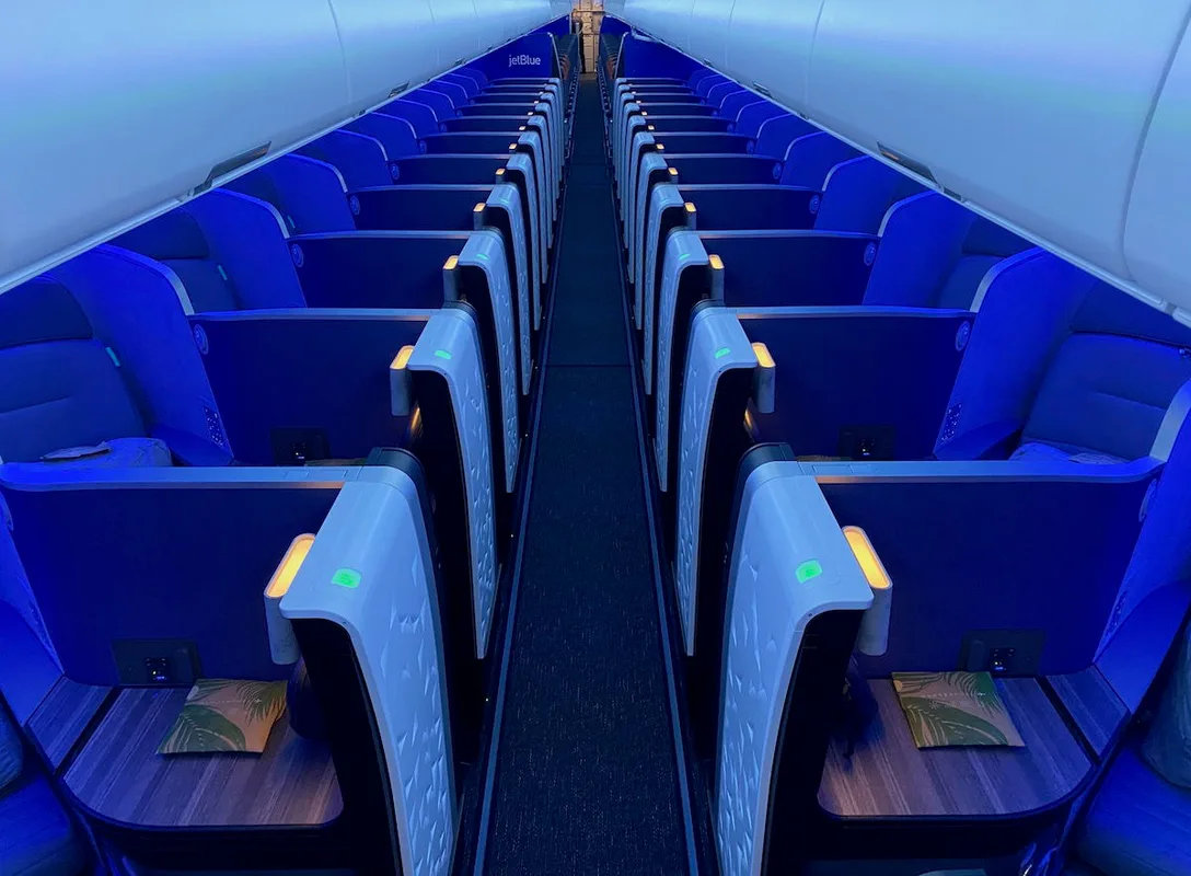 Chuyện Gì Đang Diễn Ra Với JetBlue? Đánh Giá Từ Sean Duffy