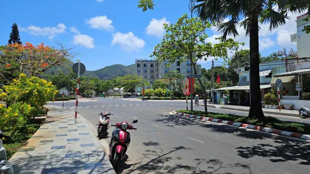 Côn Đảo: Hướng Dẫn Du Lịch Đến Hòn Đảo Hoang Dã Nhất Việt Nam