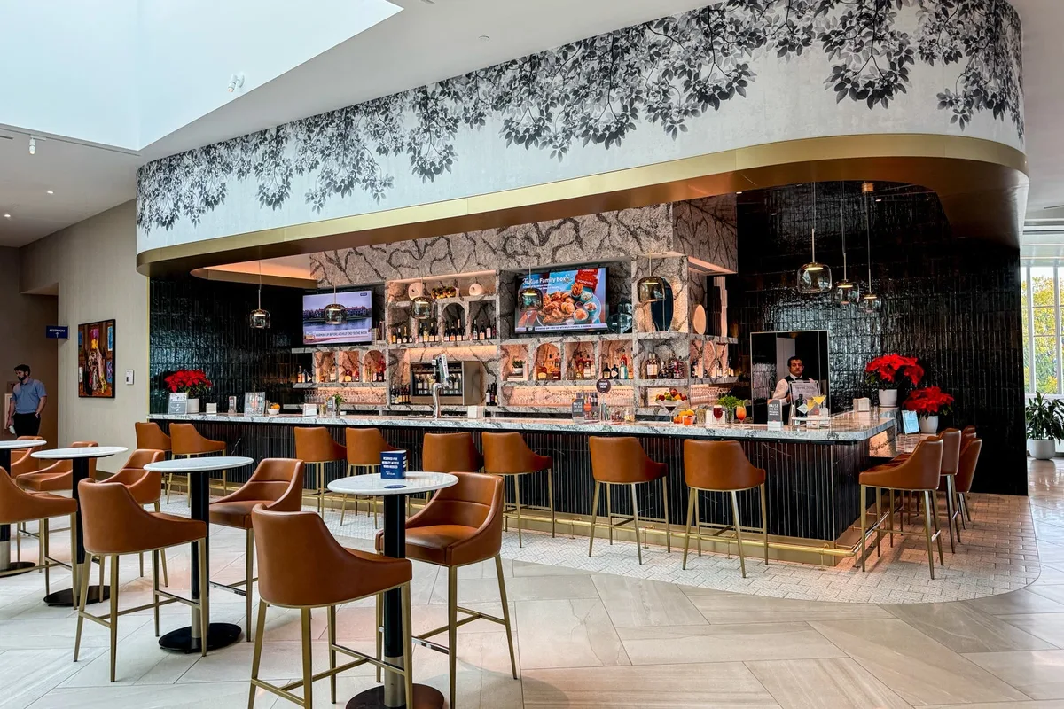 Cuộc Chiến Lounge Sân Bay Đỉnh Cao Tại Đông Bắc Mỹ