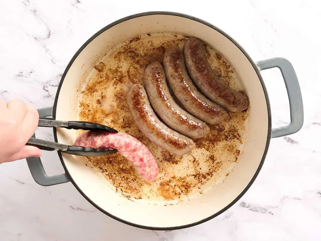 Dublin Coddle: Món Ăn Bổ Dưỡng Từ Khoai Tây Và Xúc Xích