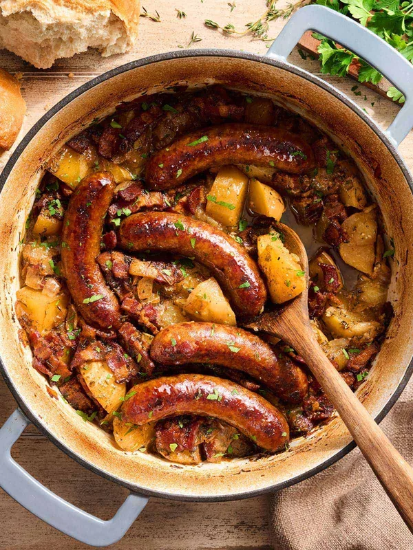 Dublin Coddle: Món Ăn Bổ Dưỡng Từ Khoai Tây Và Xúc Xích