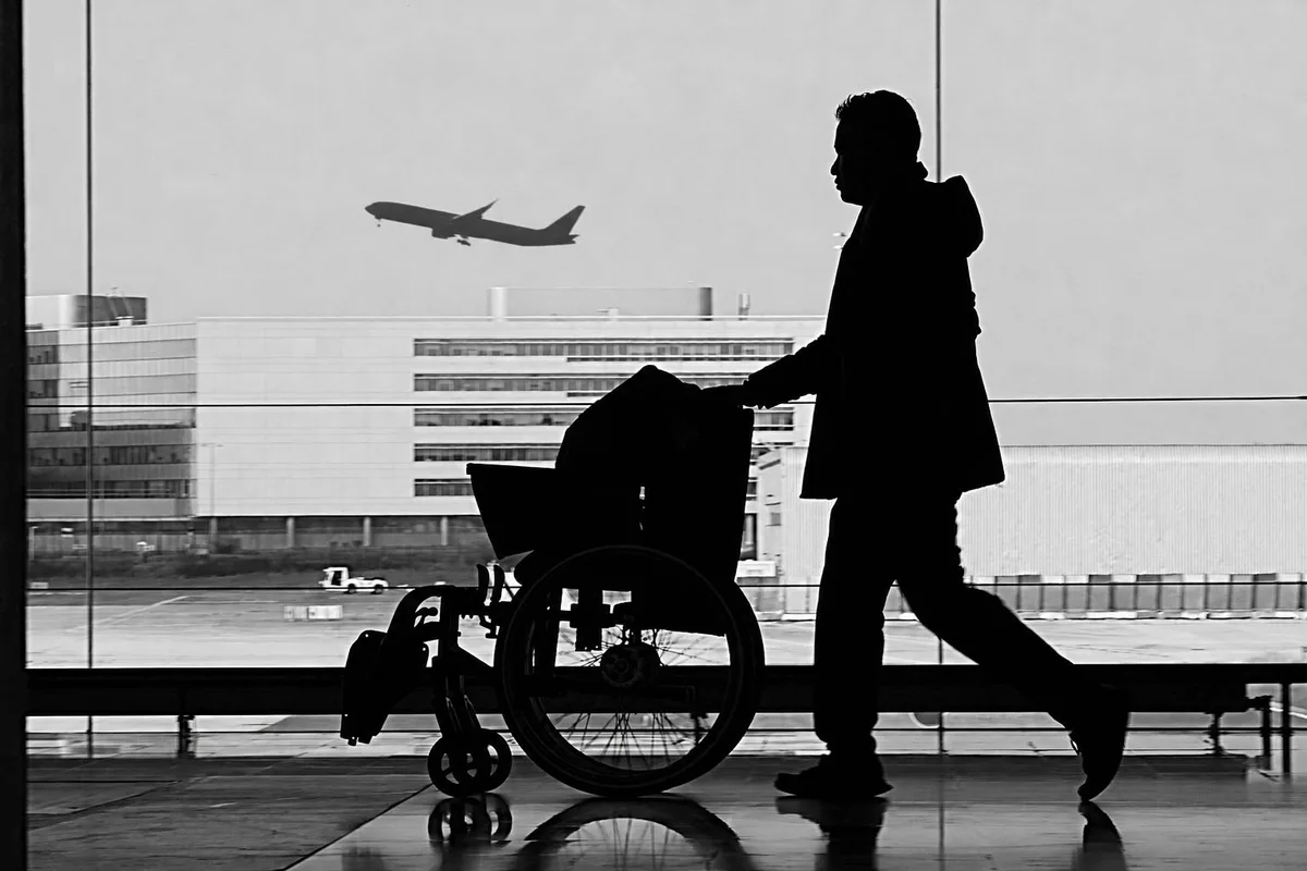 Giải Quyết Vấn Đề Lạm Dụng Xe Lăn Tại Sân Bay: Một Thách Thức Cho JetBlue