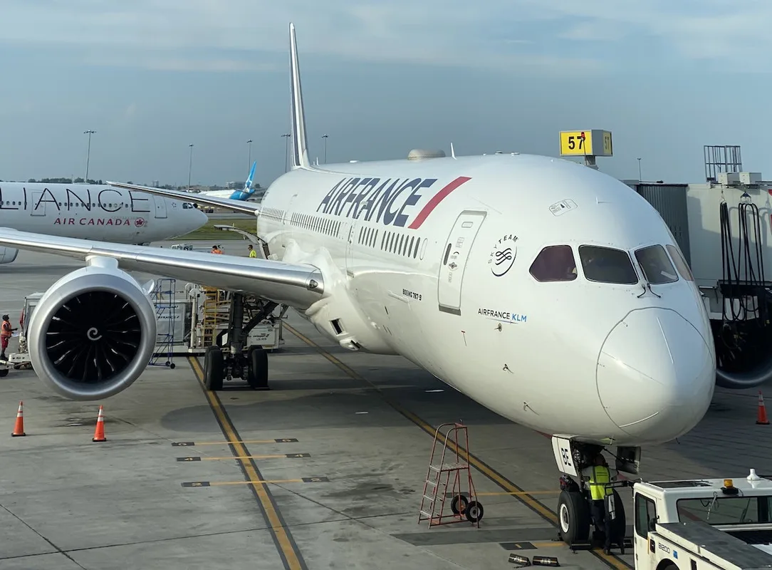 Giảm Giá 25% Vé Thưởng Cho Trẻ Em của Chương Trình Flying Blue của Air France-KLM