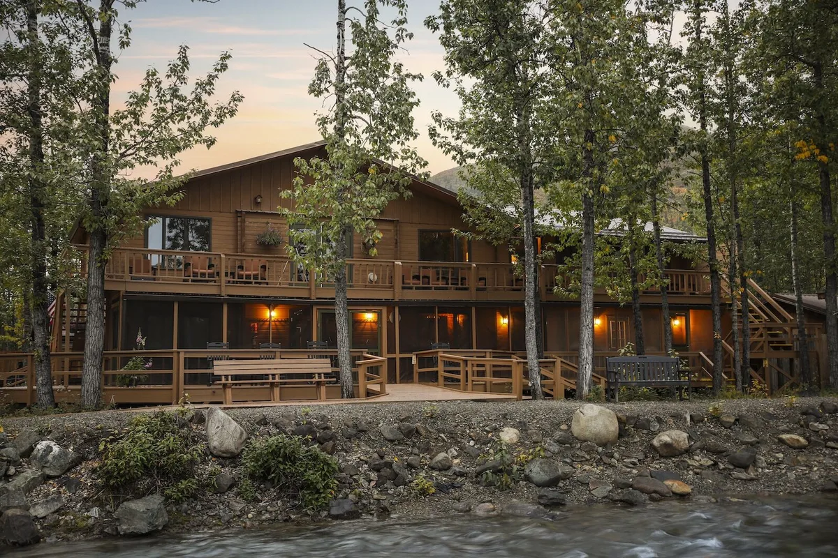 Hành Trình Đến Denali Backcountry Lodge: Kinh Nghiệm Độc Đáo Từ Alaska