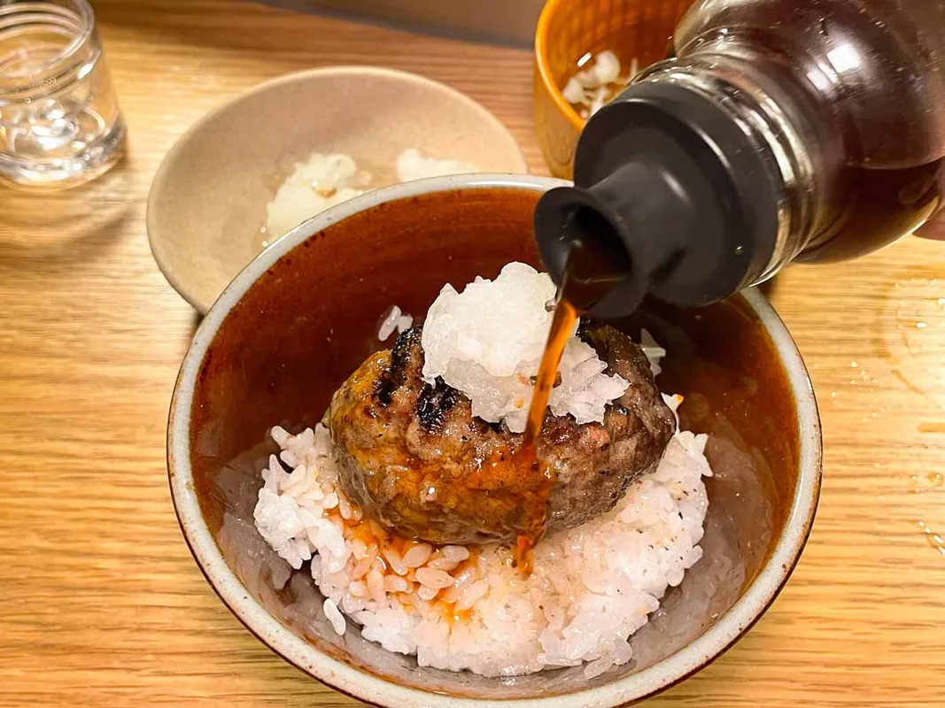 Hikiniku To Come: Khám Phá Hamburger Steak Tươi Ngon Tại Singapore