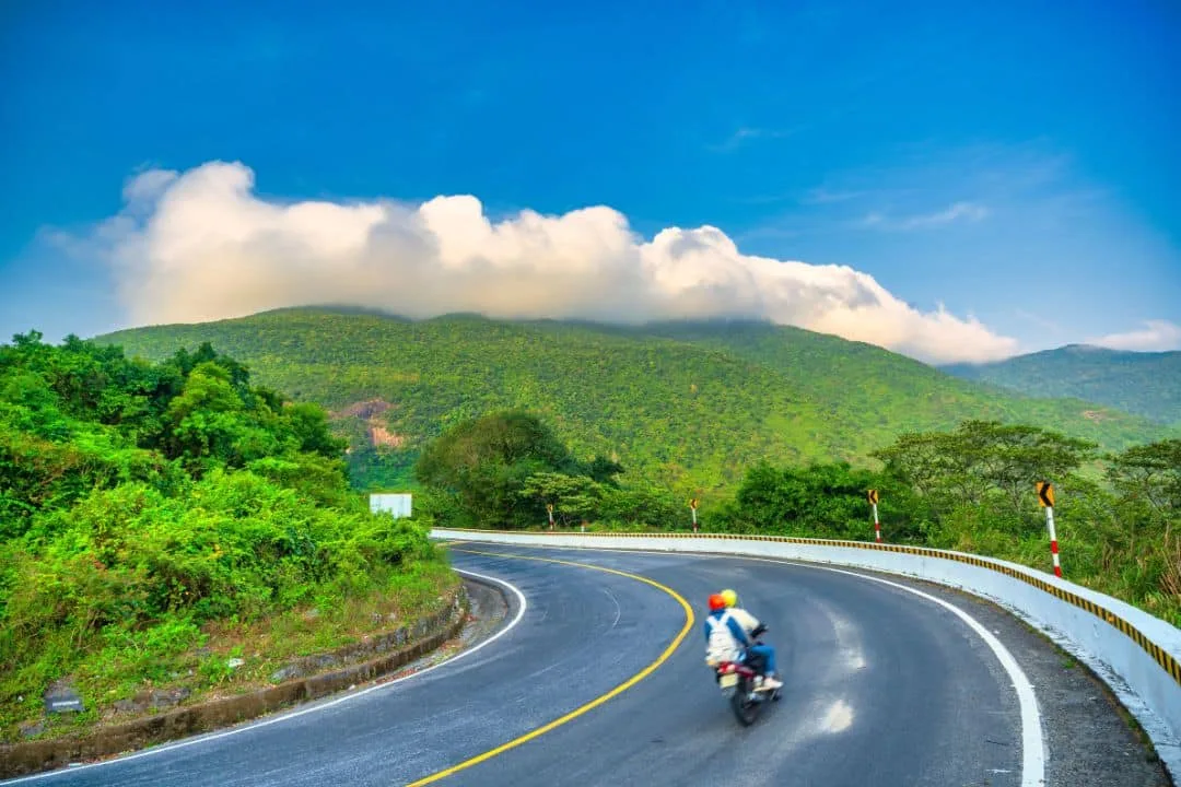 Hướng Dẫn Di Chuyển Từ Hà Nội Đến Mù Cang Chải: Mọi Thông Tin Cần Thiết