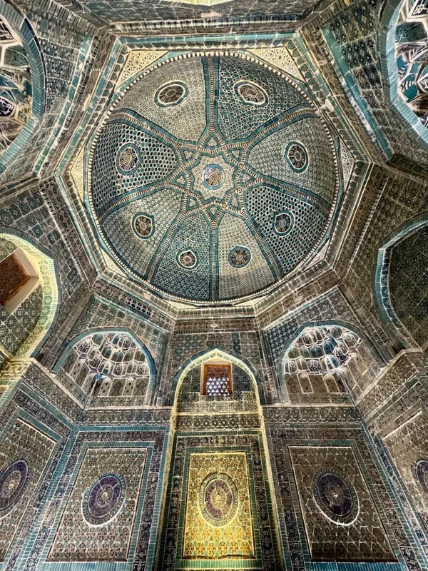 Hướng Dẫn Du Lịch Uzbekistan: Những Điều Không Nên Làm Khi Đến Xứ Nghệ Thuật