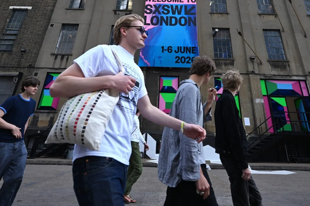 Hướng Dẫn Toàn Diện Về SXSW London: 11 Quy Tắc Để Trải Nghiệm Một Tuần Sôi Động Tại Shoreditch
