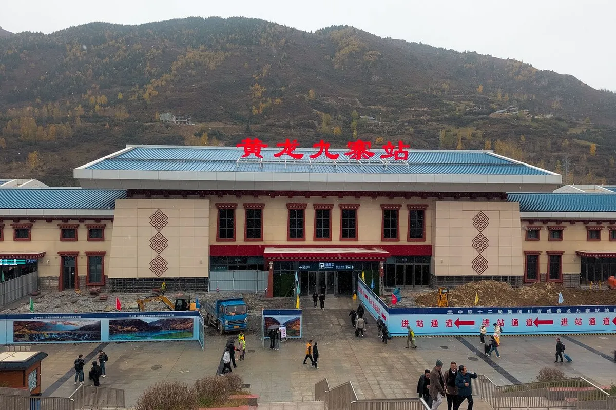 Jiuzhaigou: Kỳ Quan Thiên Nhiên Đẹp Nhất Trung Quốc