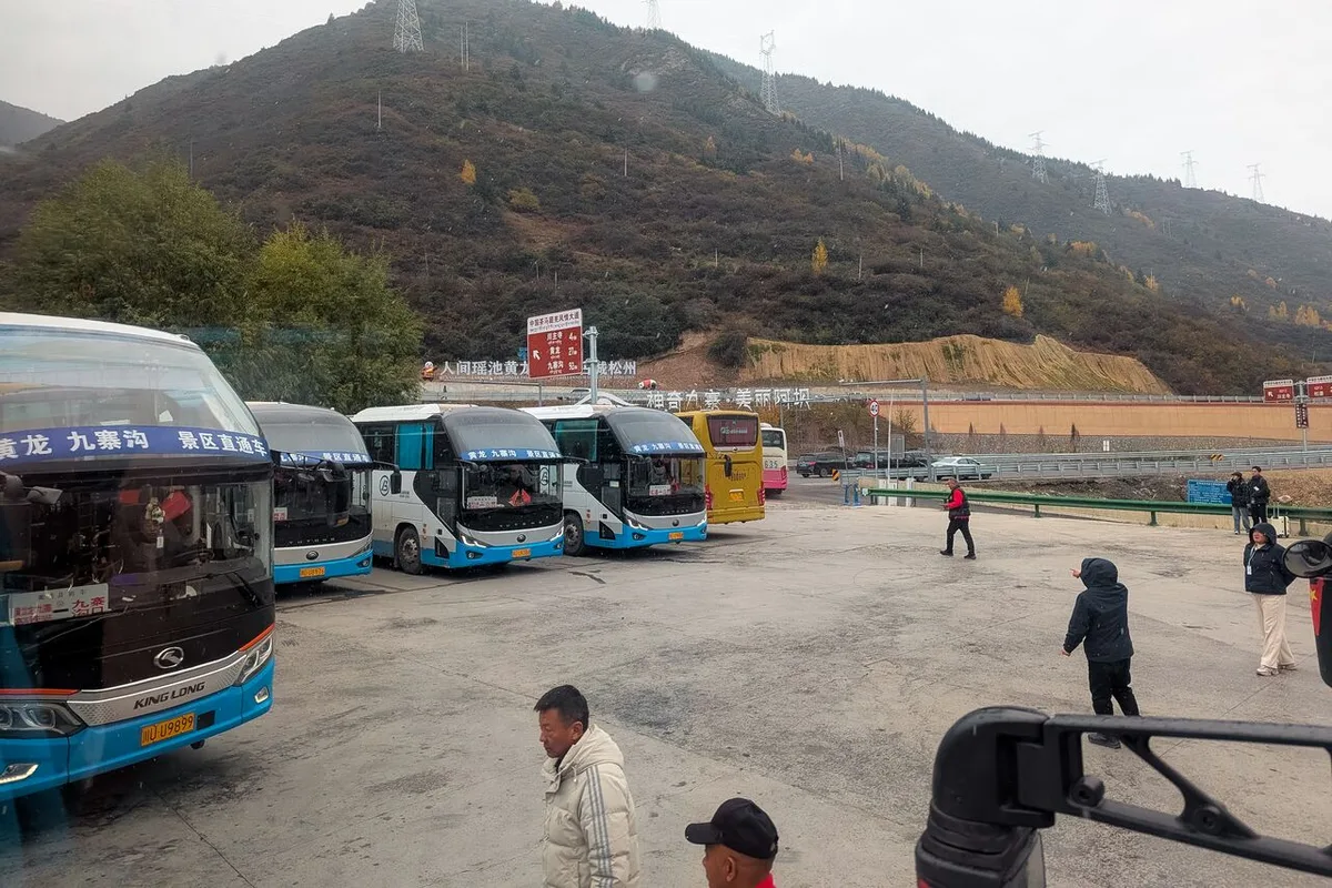 Jiuzhaigou: Kỳ Quan Thiên Nhiên Đẹp Nhất Trung Quốc