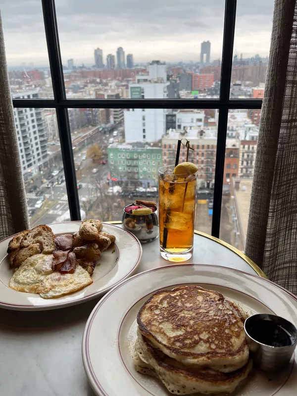 Khách Sạn Ludlow: Trải Nghiệm Đích Thực Giữa NYC Sau 10 Lần Ghé Thăm
