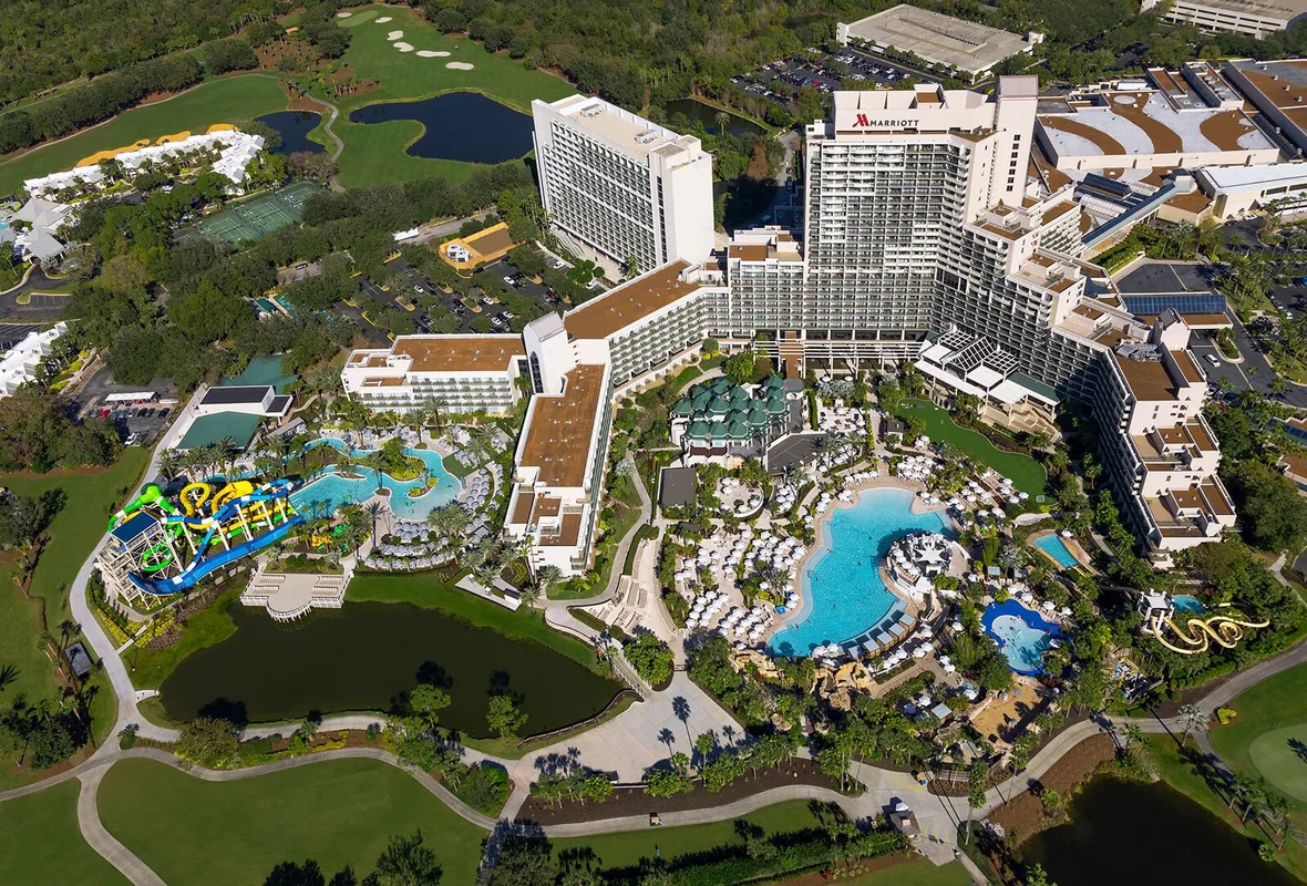 Khách Sạn Marriott Lớn Nhất Thế Giới Tại Orlando: Kỳ Nghỉ Gia Đình Gần Disney