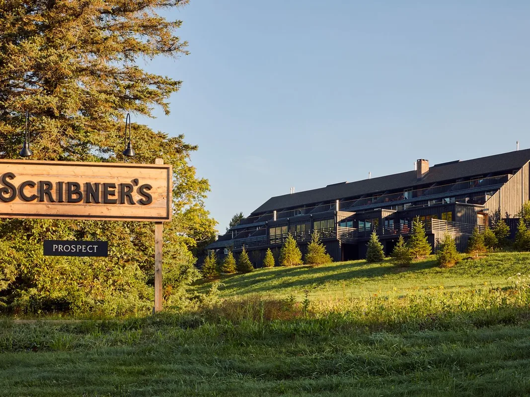 Khách Sạn Ở Upstate New York Có Hồ Bơi Đáng Đặt Nhất Mùa Hè