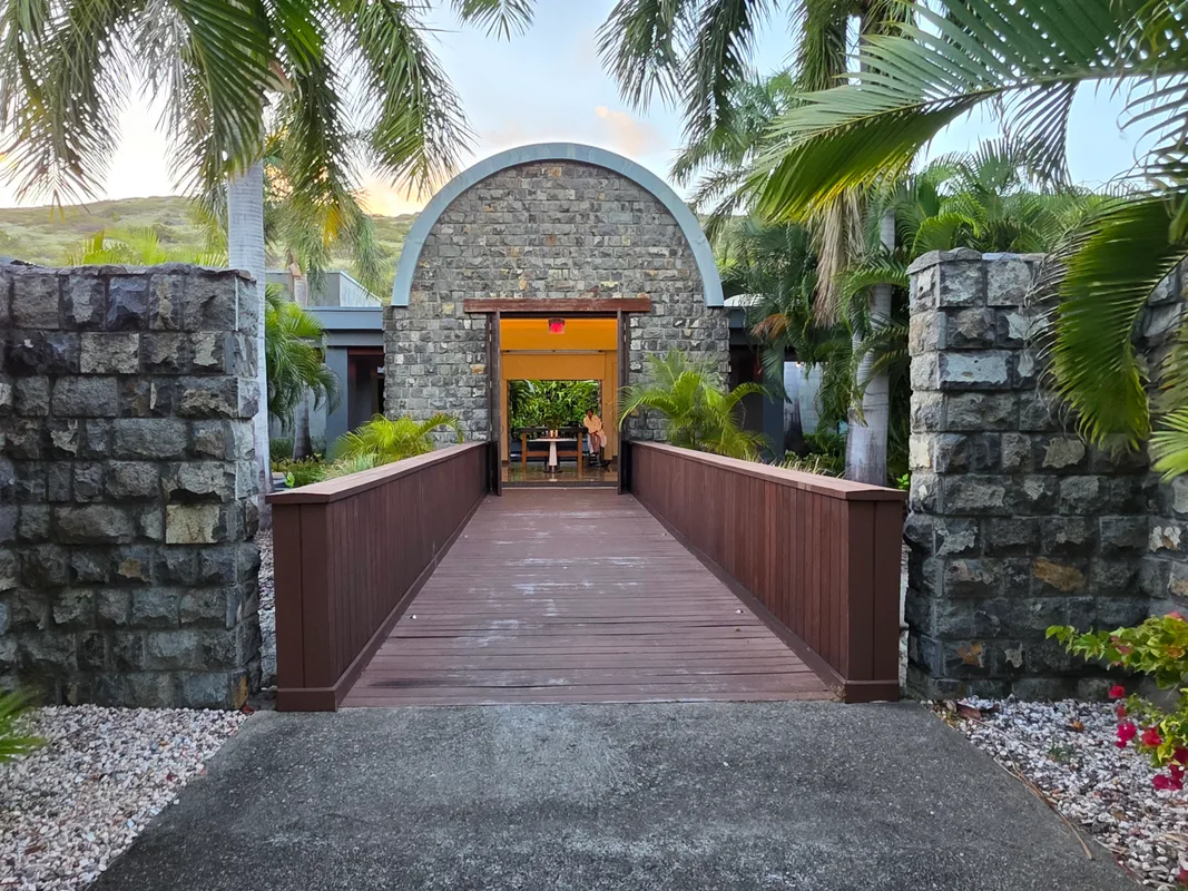Khách Sạn Park Hyatt St. Kitts: Nơi Đẹp, Thư Giãn Nhưng Cũng Đầy Tranh Cãi