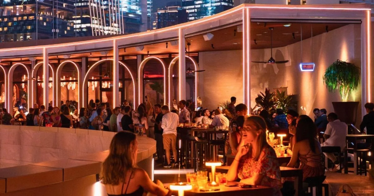 Khám Phá 11 Quán Cocktail Tuyệt Đẹp Nhất Singapore