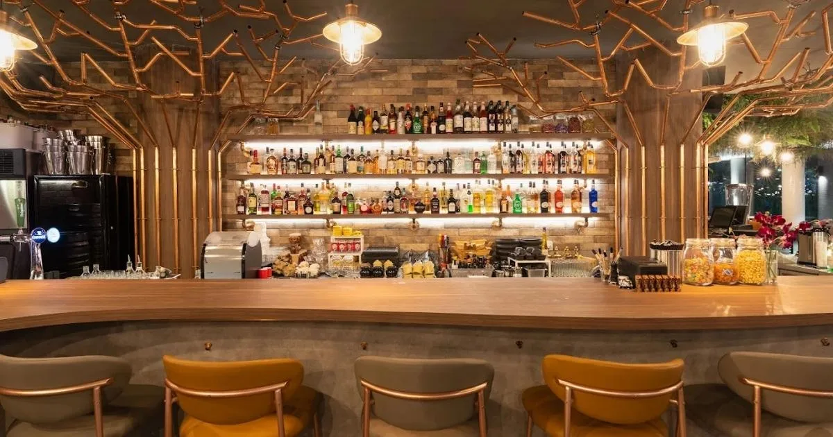 Khám Phá 11 Quán Cocktail Tuyệt Đẹp Nhất Singapore