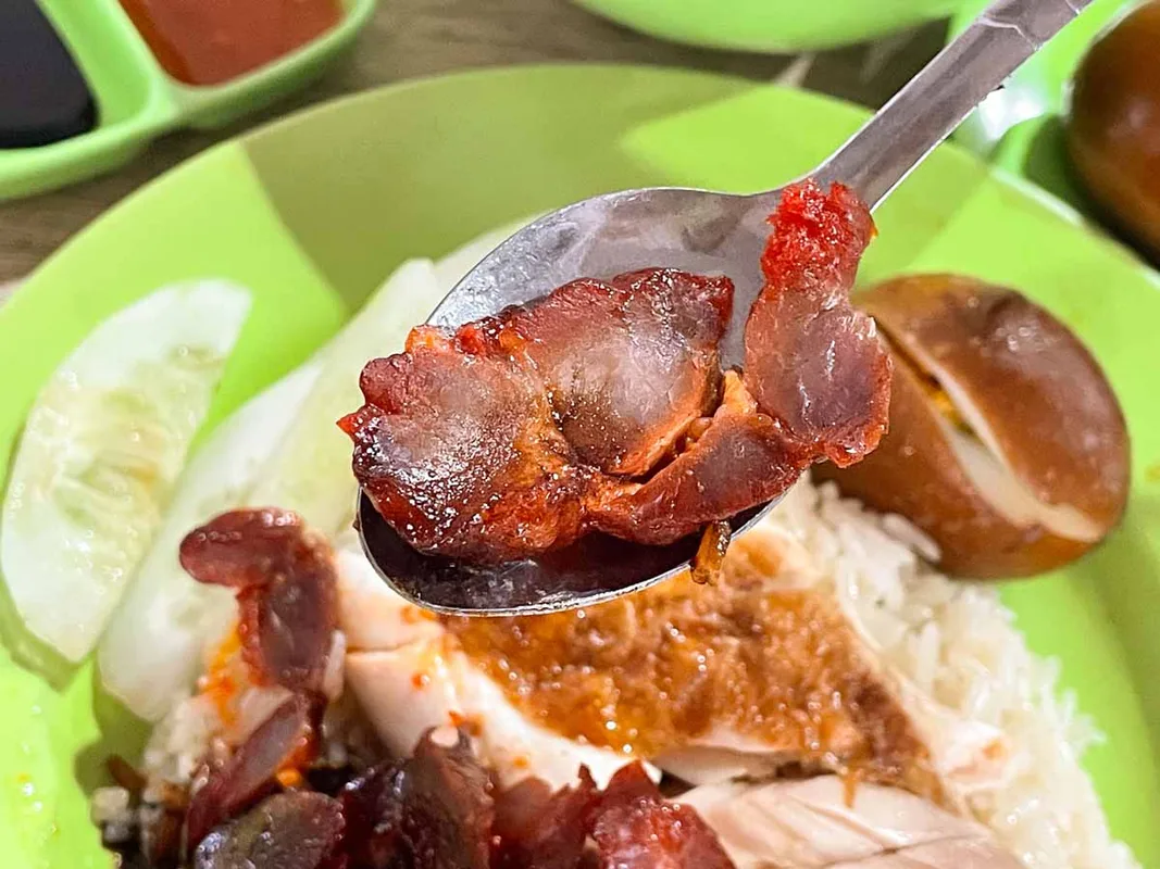Khám Phá 139 Hainan Chicken Rice: Cơm Gà Chất Lượng Giá Rẻ Tại Singapore
