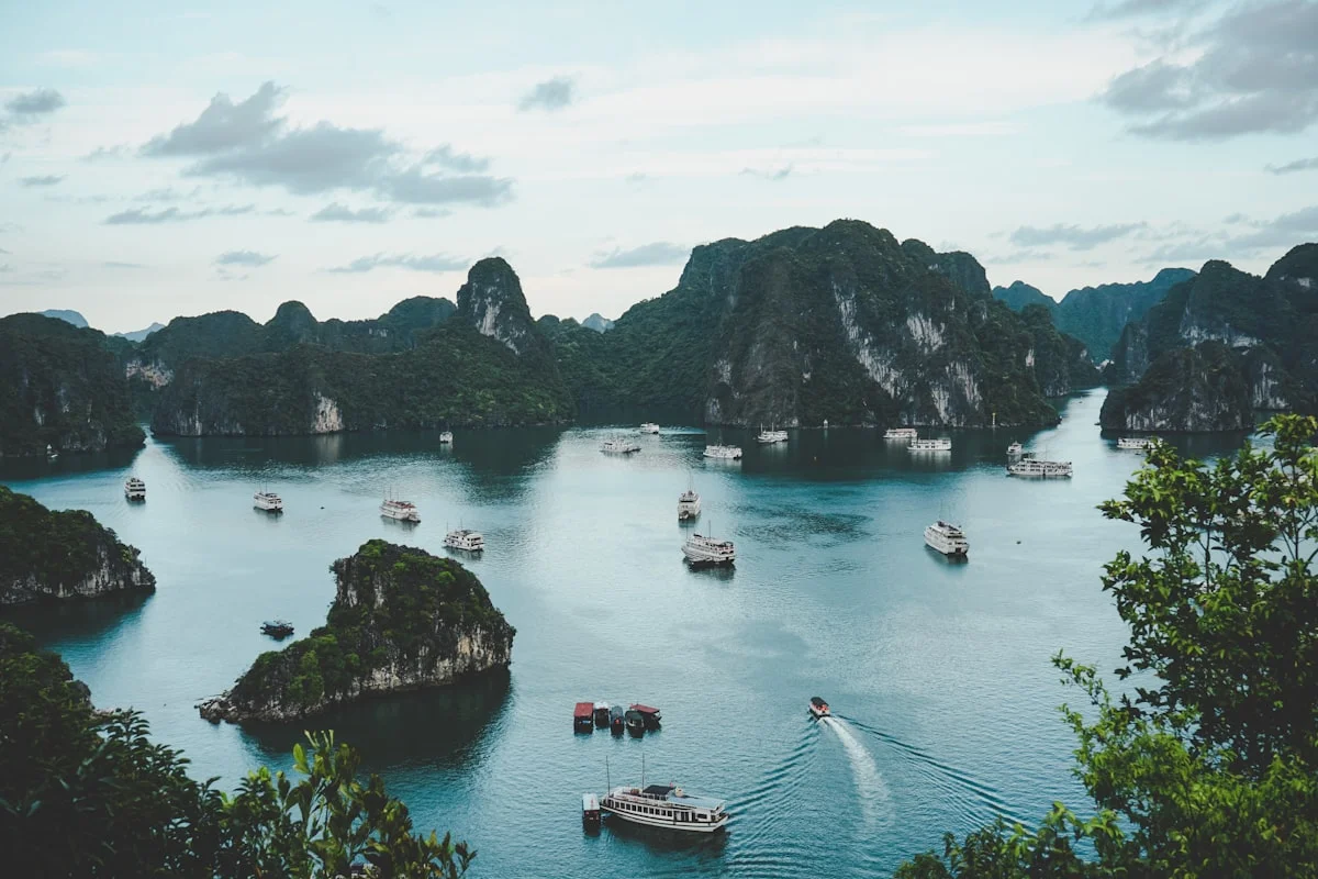Khám Phá Ẩm Thực Hội An: Những Món Ngon Không Thể Bỏ Lỡ