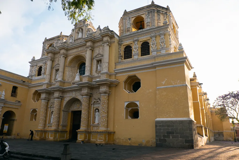 Khám Phá Antigua: Thành Phố Thuộc Địa Tuyệt Đẹp Của Guatemala