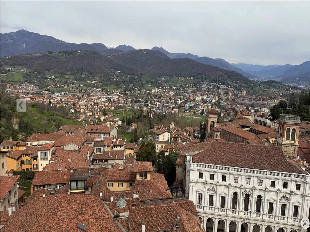 Khám Phá Bergamo: Viên Ngọc Nằm Ẩn Của Ý