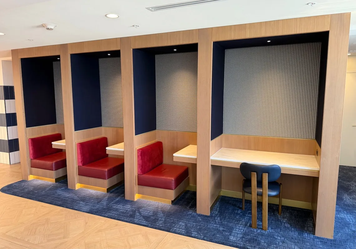Khám Phá British Airways Lounge Tại Sân Bay Miami: Trải Nghiệm Đẳng Cấp