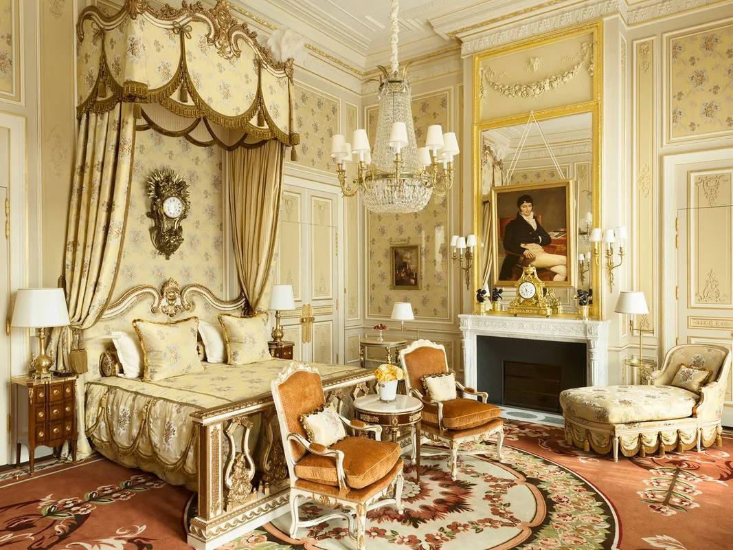 Khám Phá Các Khách Sạn Lãng Mạn Nhất Tại Paris