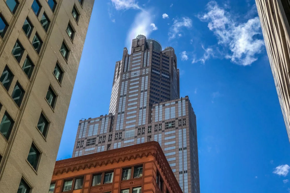 Khám Phá Chiều Cao Chicago Qua 28 Tòa Nhà Đặc Trưng