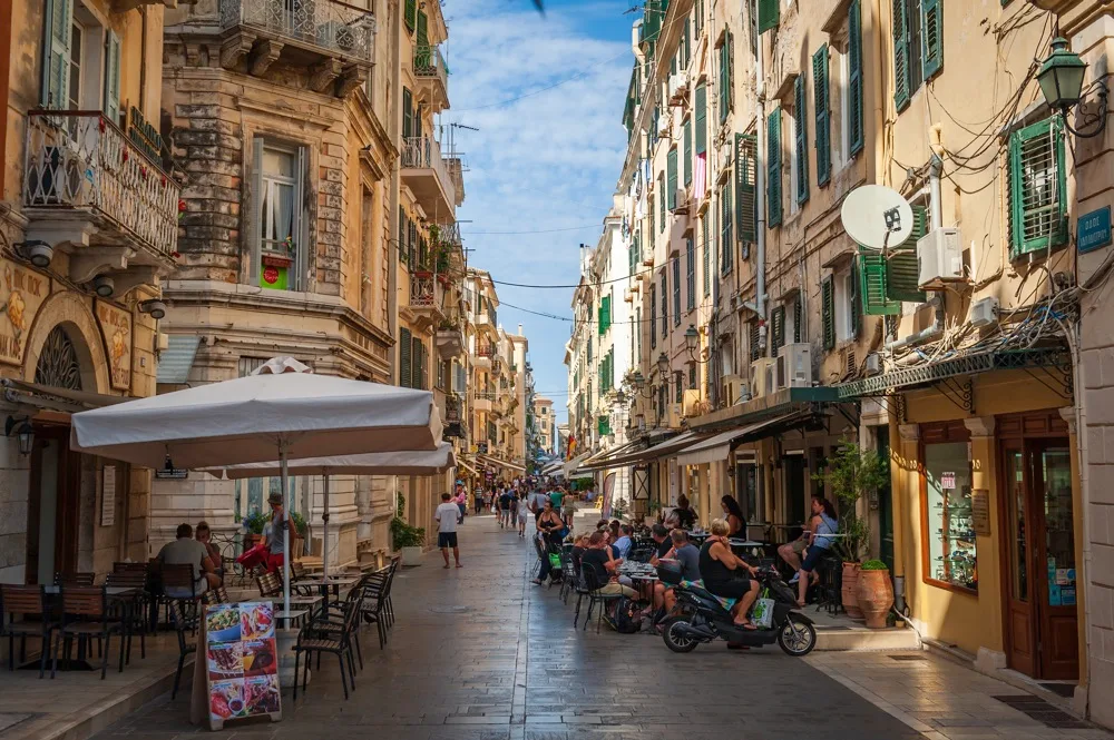 Khám Phá Corfu: 15 Hoạt Động Không Thể Bỏ Qua Tại Đảo Hy Lạp