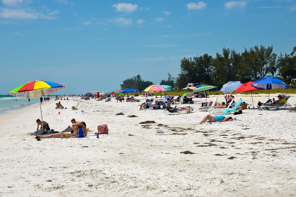 Khám Phá Đảo Anna Maria: Thiên Đường Bình Yên Giữa Florida
