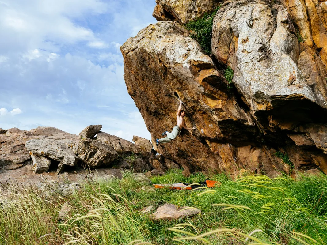 Khám Phá Đảo Cyprus: Thiên Đường Bouldering Đang Bùng Nổ