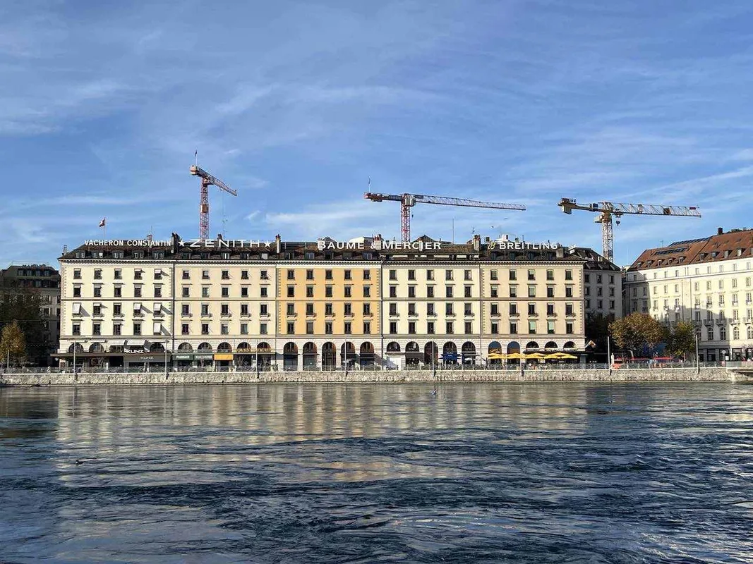 Khám Phá Geneva Trong 48 Giờ: Hướng Dẫn Dành Cho Du Khách Việt Nam