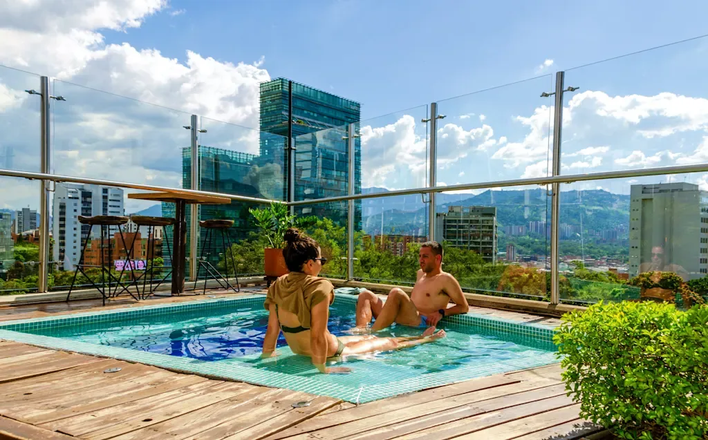 Khám Phá Medellín Không Theo Lối Mòn Du Lịch