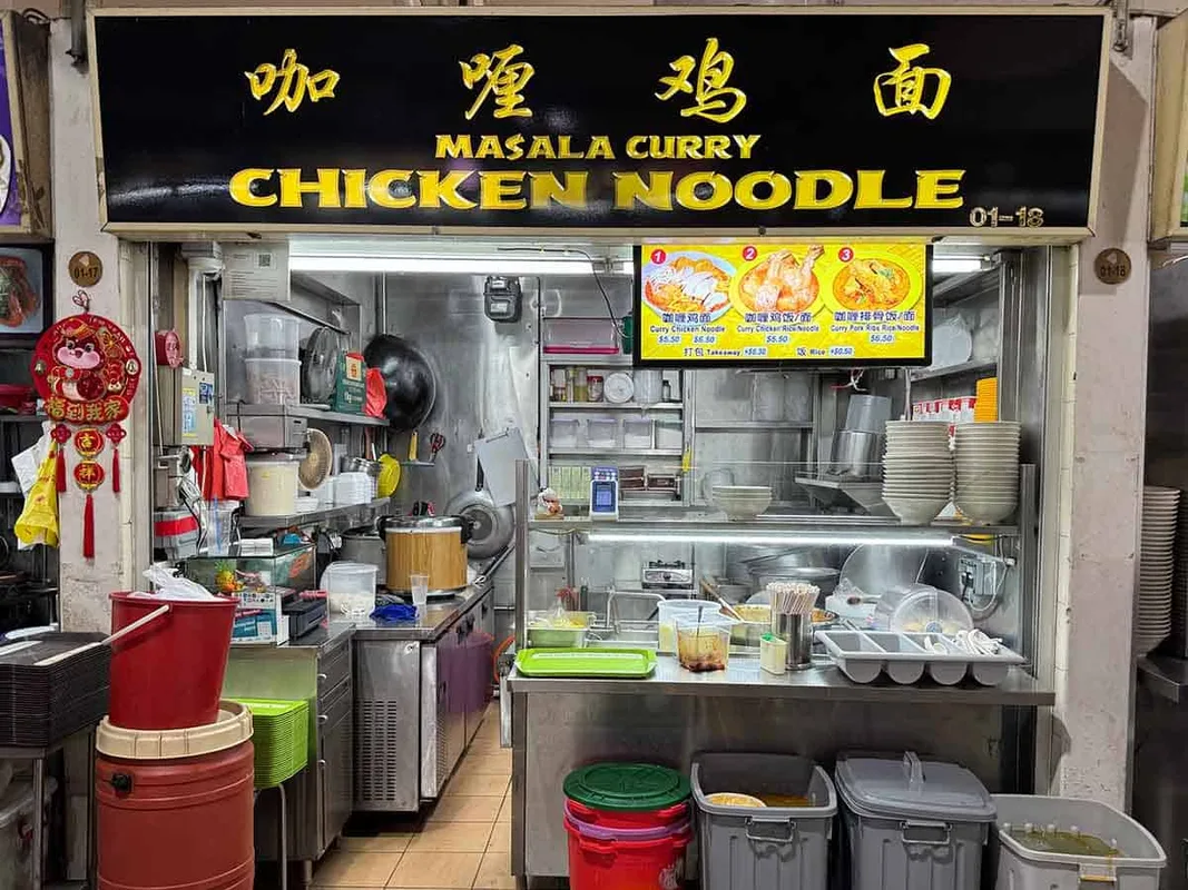 Khám Phá Món Mì Gà Xào Masala: Hương Vị Ấm Áp Thời Thơ Ấu
