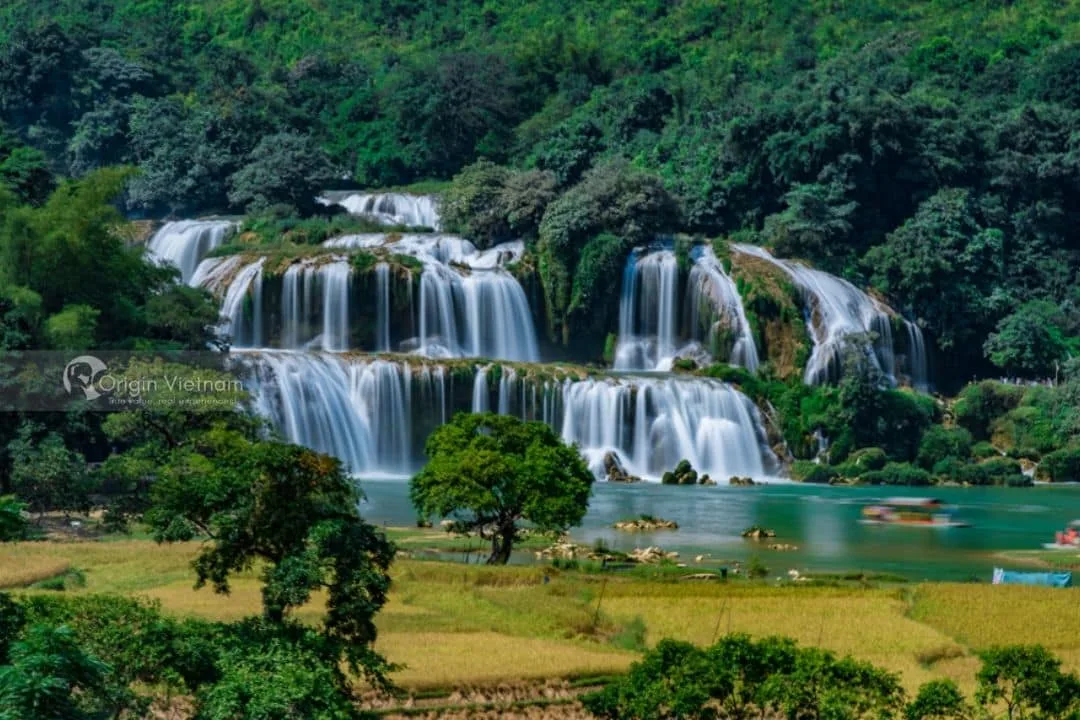 Khám Phá Những Địa Điểm Không Thể Bỏ Qua ở Cao Bằng