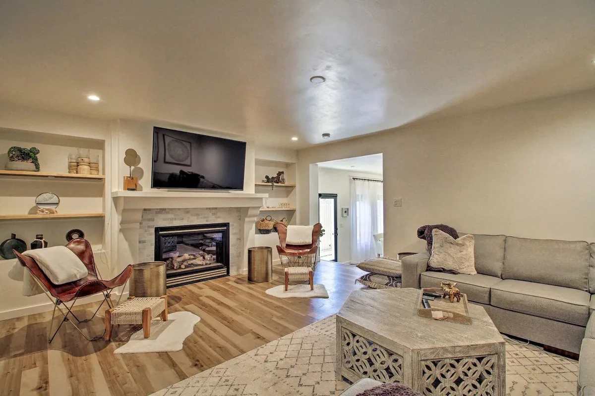 Khám Phá Những Ngôi Nhà Airbnb Đầy Chất Tây Nam Tại Albuquerque