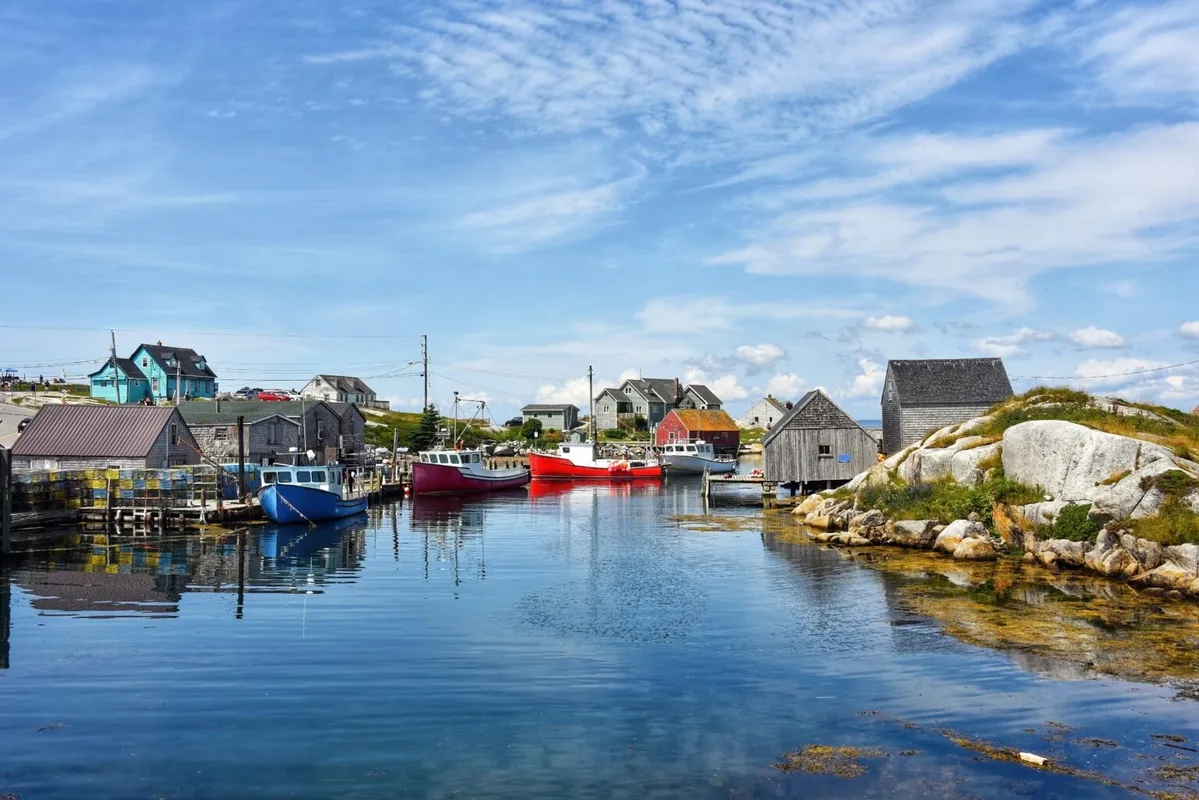 Khám Phá Nova Scotia: Thiên Đường Biển Cả Canada